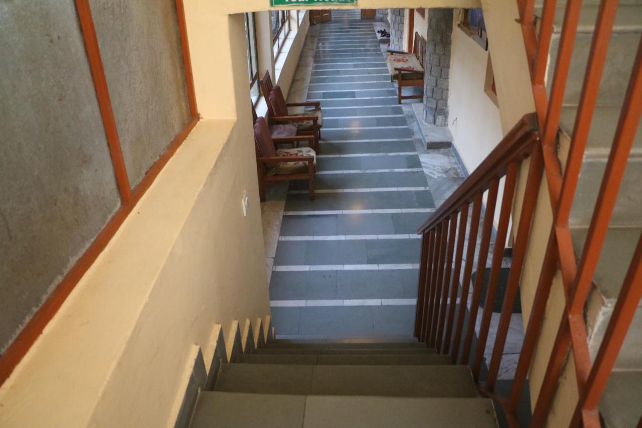 Pema Thang Hotel Kangra Exterior foto